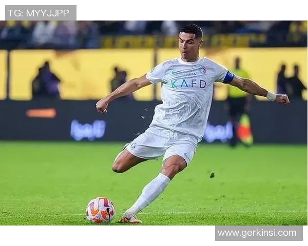 铁牛足球明星盘点及其在足球界的影响力与成就分析 铁牛足球明星盘点及其在足球界的影响力与成就分析