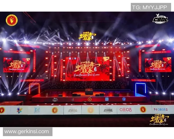 街舞热点:解读武汉街舞队的节奏 街舞热点:解读武汉街舞队的节奏